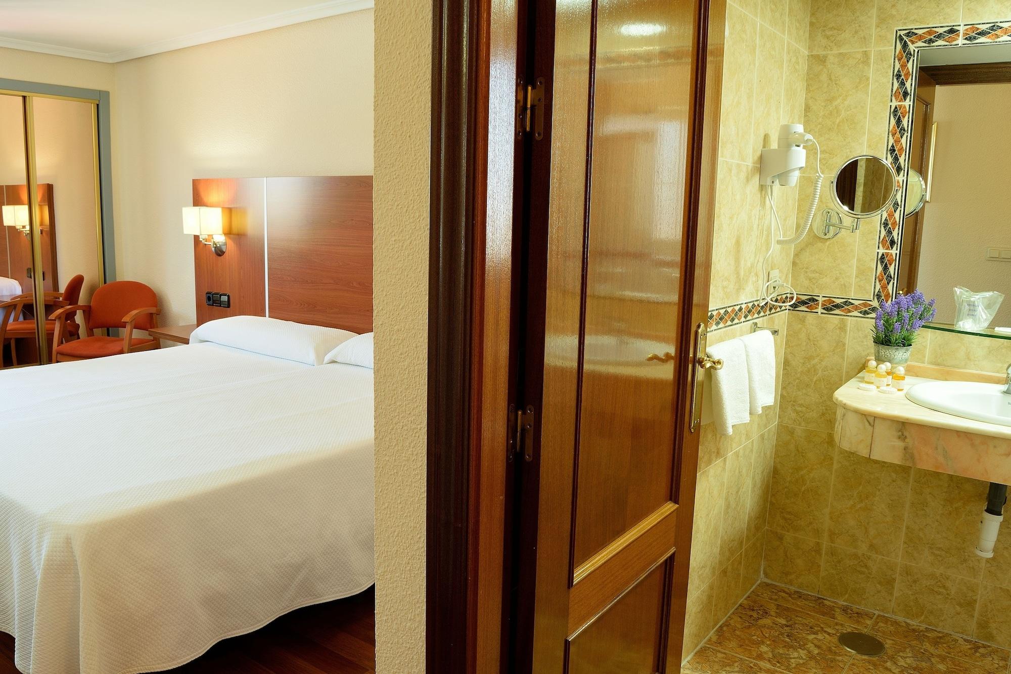 Hotel Mari Carmen Guadix Kültér fotó