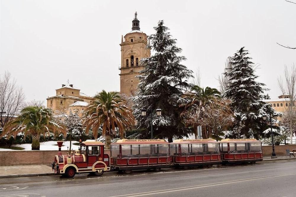 Hotel Mari Carmen Guadix Kültér fotó