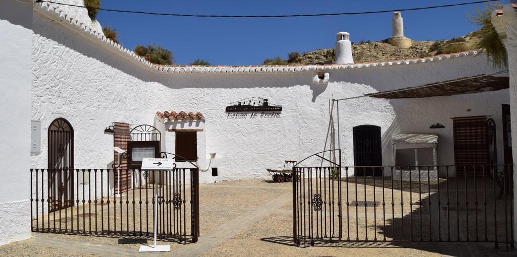 Hotel Mari Carmen Guadix Kültér fotó