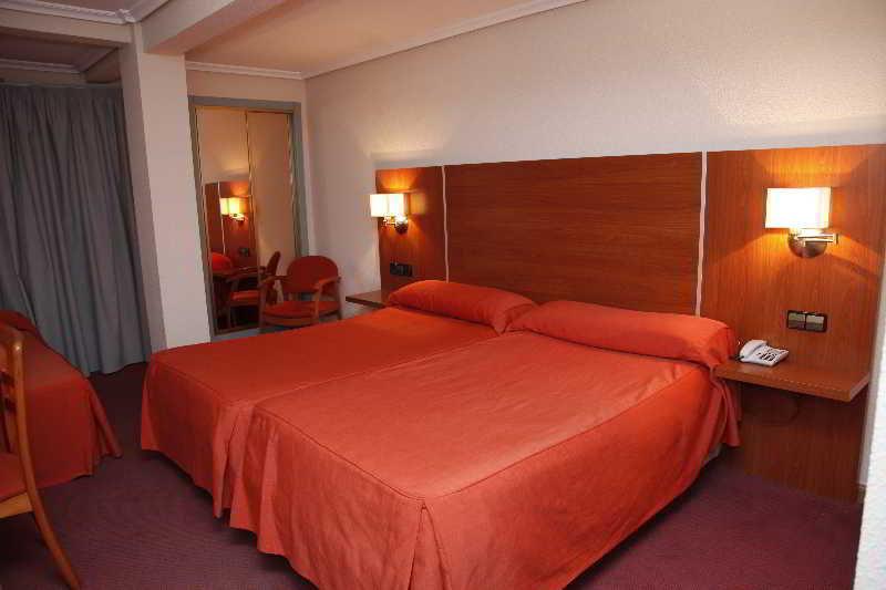 Hotel Mari Carmen Guadix Kültér fotó