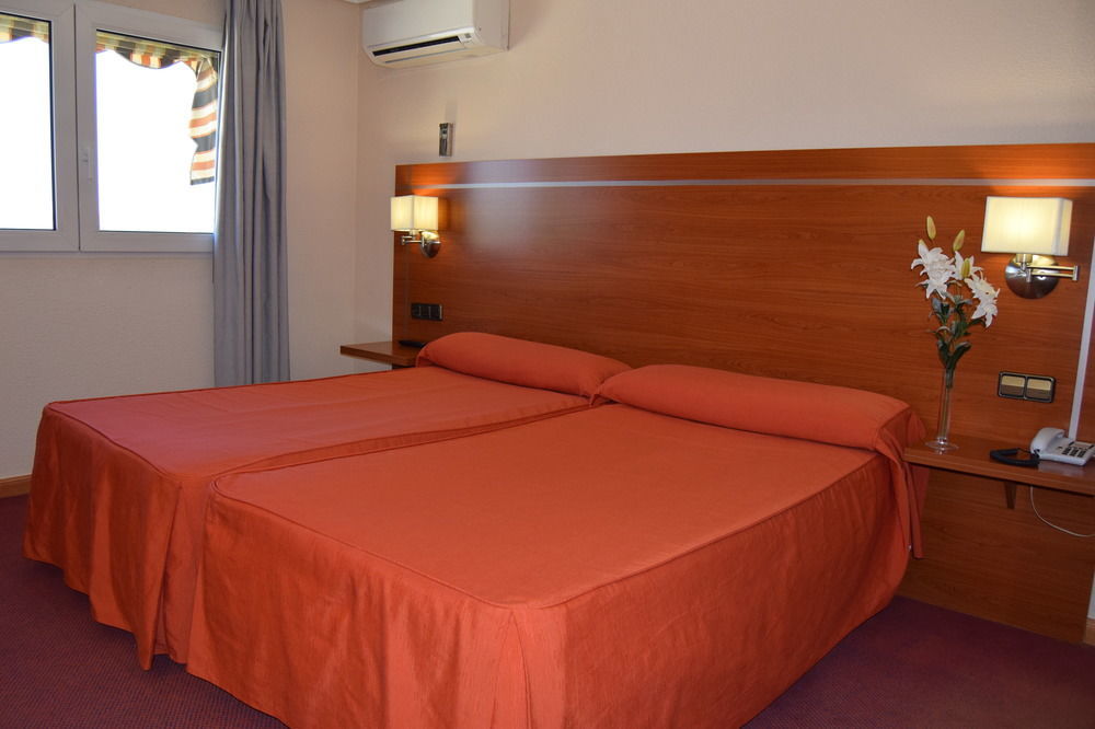 Hotel Mari Carmen Guadix Kültér fotó