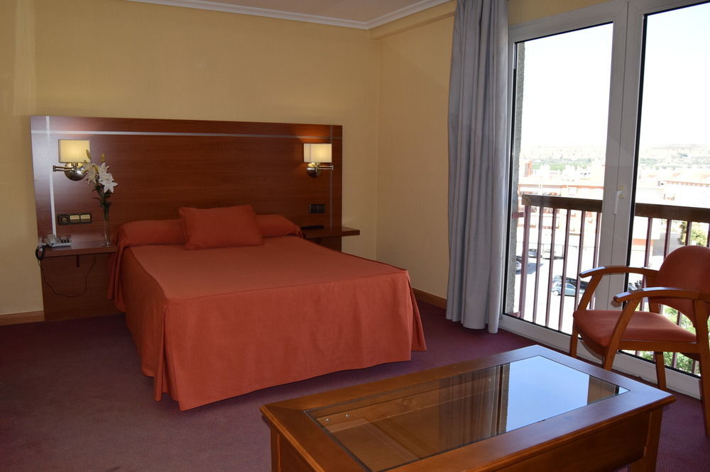 Hotel Mari Carmen Guadix Kültér fotó