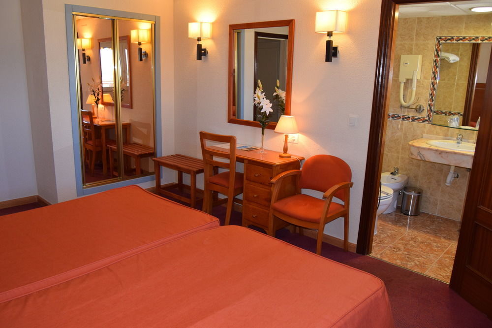 Hotel Mari Carmen Guadix Kültér fotó