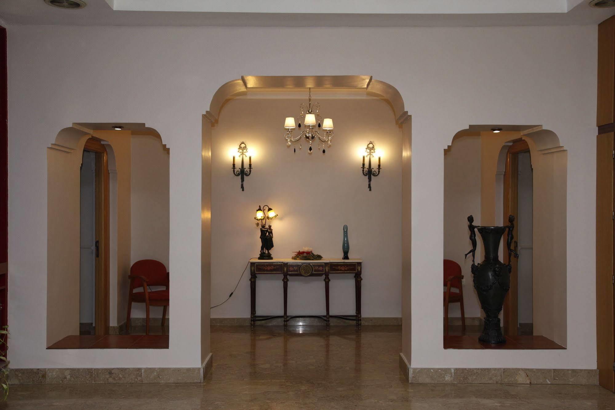 Hotel Mari Carmen Guadix Kültér fotó